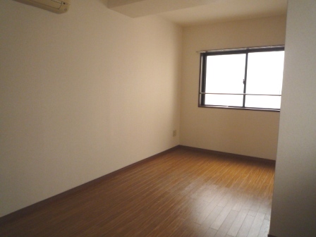 Other room space. 3LDK Spacious space