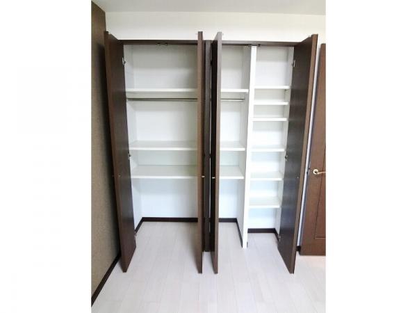 Non-living room. Western-style 6.4 Pledge Receipt