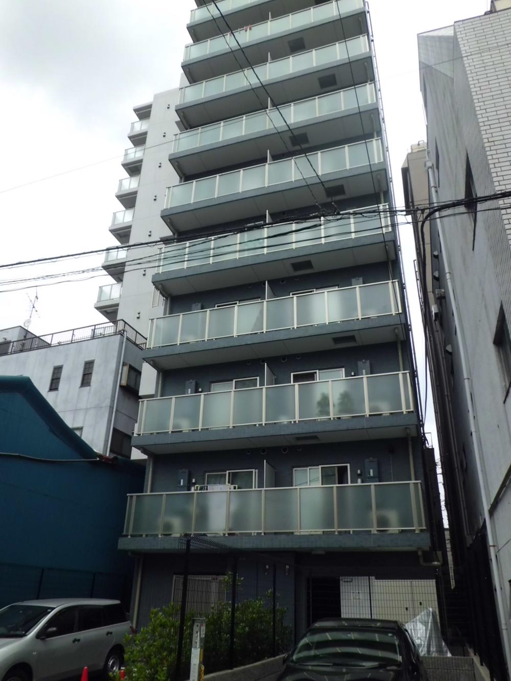 Local appearance photo. Local (10 May 2013) Shooting