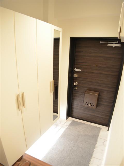 Entrance. Refreshing the entrance