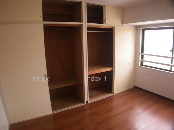 Receipt. It is housed with depth!