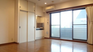 Living and room