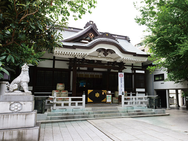 Surrounding environment. Torigoe shrine (a 2-minute walk ・ About 110m)