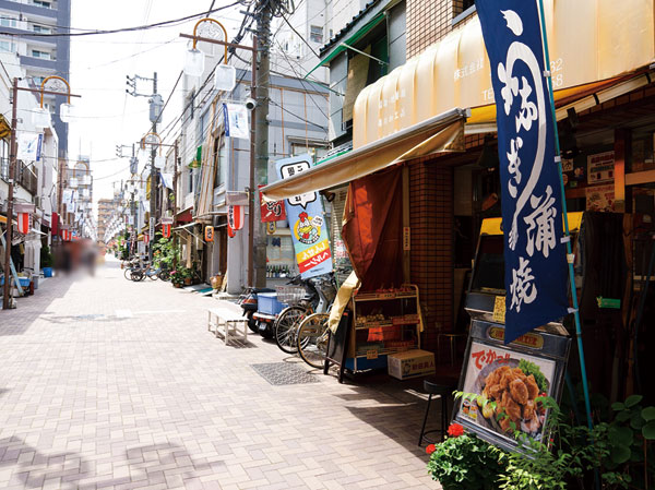 Surrounding environment. Side dishes alley (3-minute walk ・ About 220m)