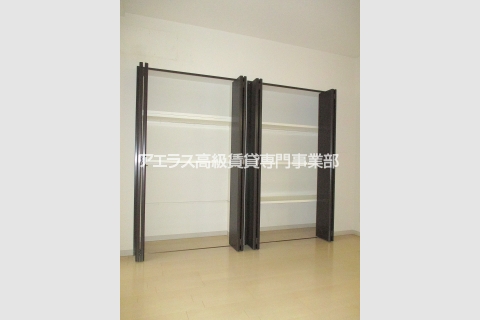 Taito-ku, Tokyo Shitaya 1