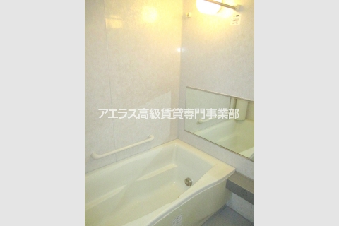 Taito-ku, Tokyo Shitaya 1