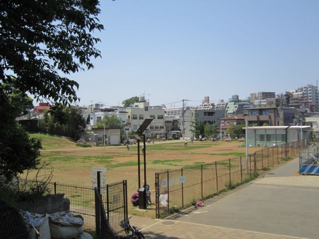park. Yanaka disaster prevention Square 300m until Hatsune Forest (Park)