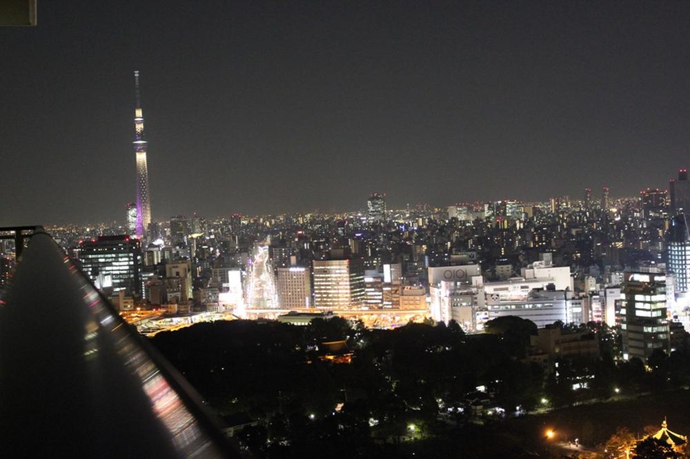 View photos from the dwelling unit. View from the site (November 2013) Shooting Shooting from southeast