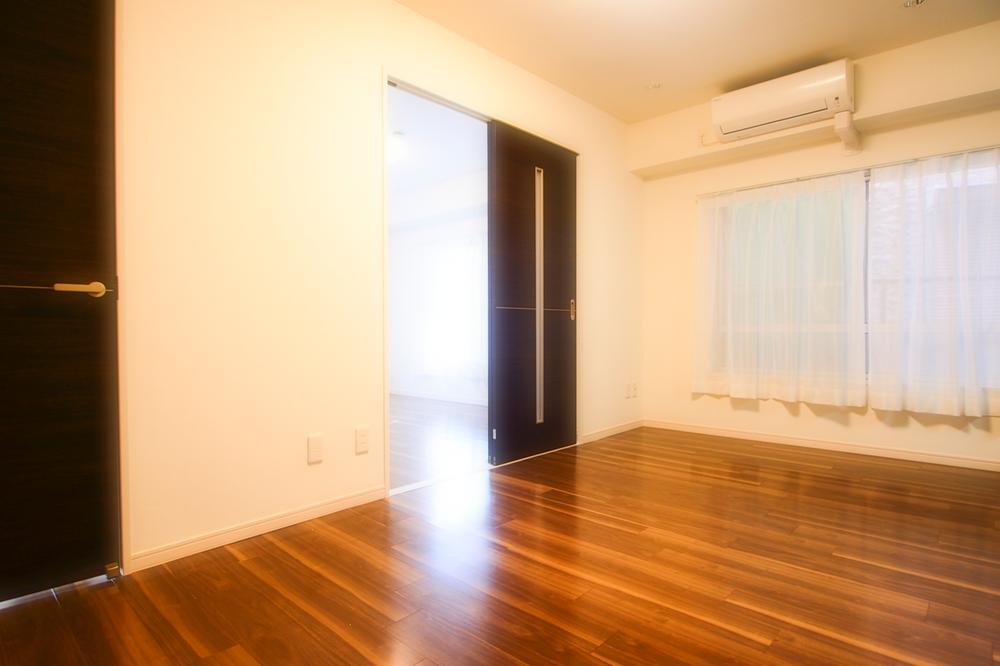 Living. Indoor (12 May 2013) Shooting