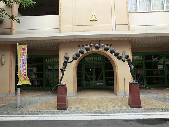 Primary school. 500m to Taito Ward Taisho Elementary School