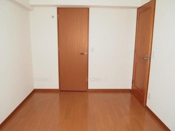 Non-living room. Guests can relax in the room quiet ☆