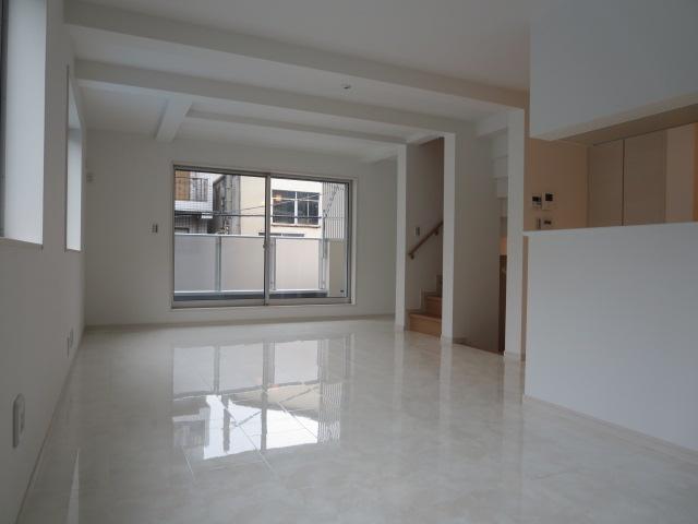 Same specifications photos (living). Luxury artificial marble flooring, With floor heating
