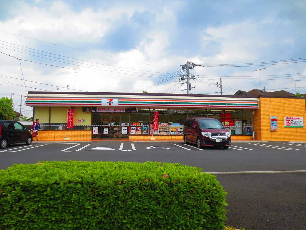 Convenience store. Seven-Eleven Tama Wada store up (convenience store) 655m