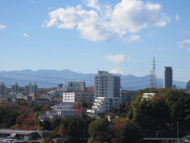 View photos from the dwelling unit. It is a view from the south balcony. Overlook Mount Fuji.