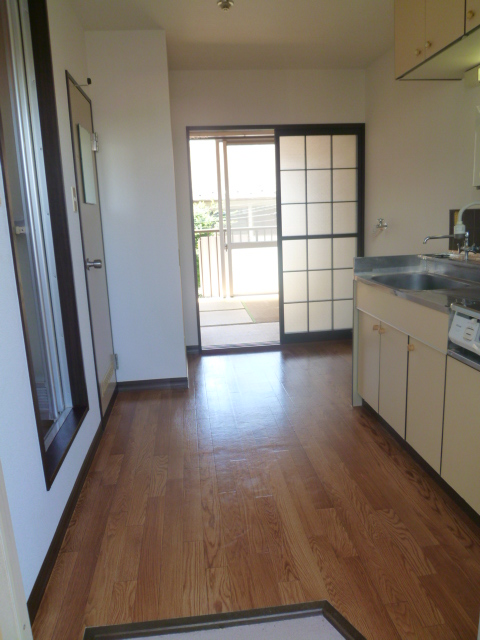 Kitchen. Spacious kitchen space