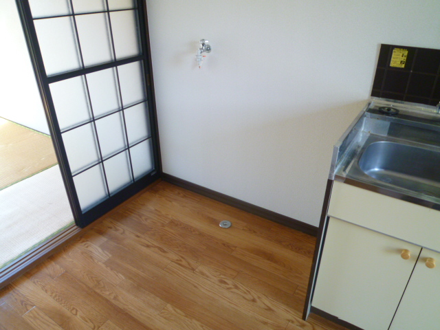 Other room space. And refrigerator storage, It is indoor washing machine Storage