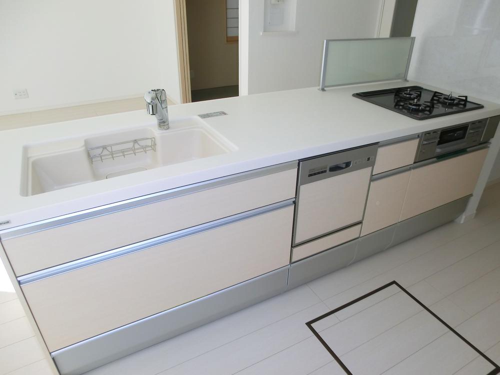 Model house photo. Same specification kitchen ・ Dishwasher