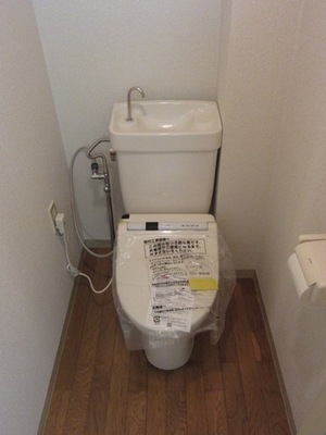 Toilet. Shower toilet new ☆ 