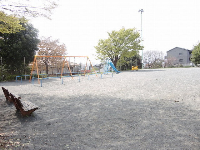 park. 300m to Umahikizawa first park (park)