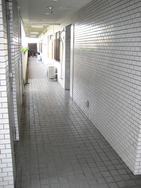 Other common areas. Outside corridor
