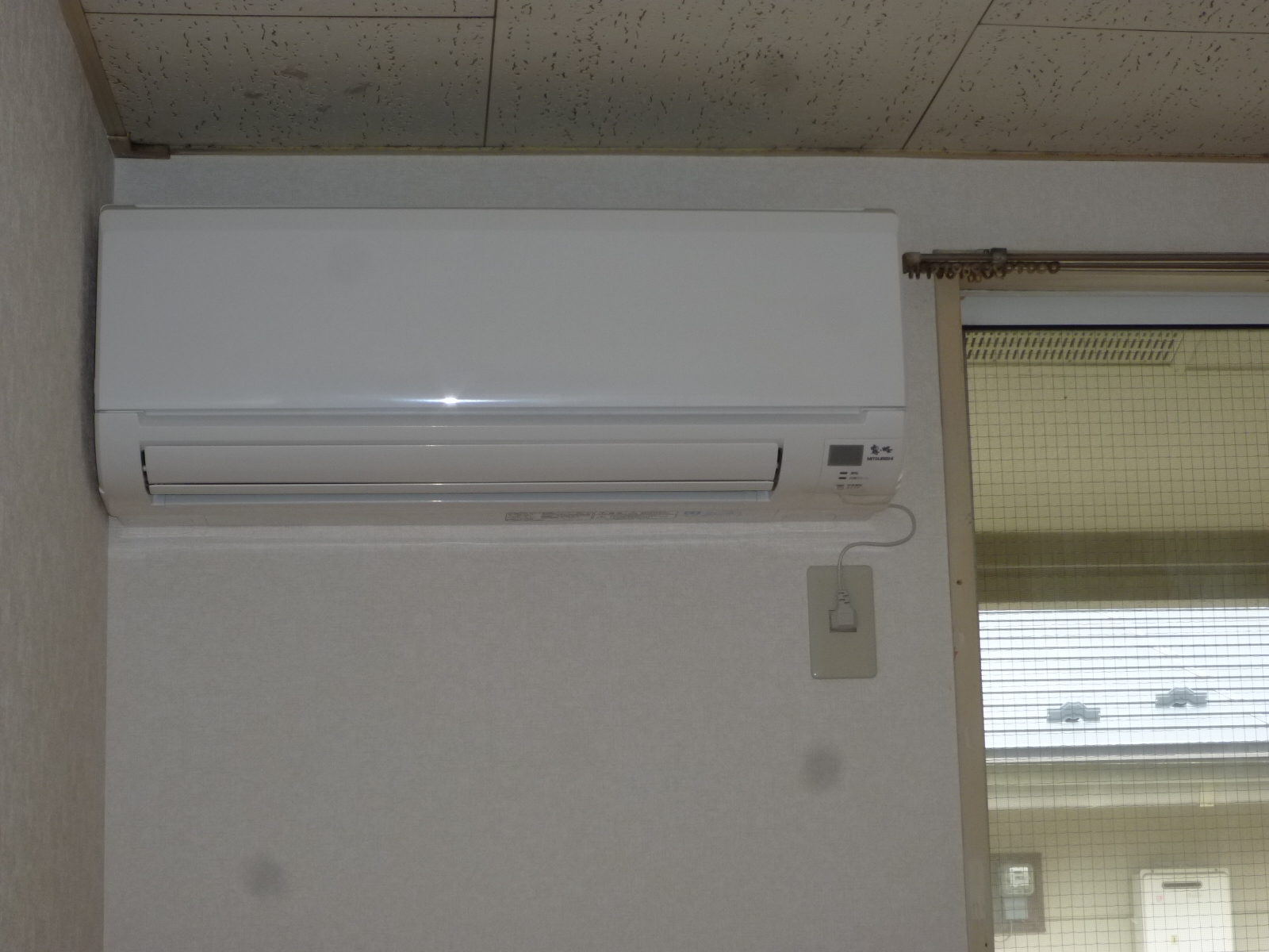 Other Equipment. Air conditioning first base facilities (on-site checks ・ Current Status BASIS)