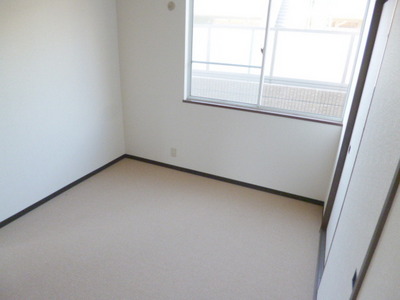 Other room space. Carpet is the tension of the room