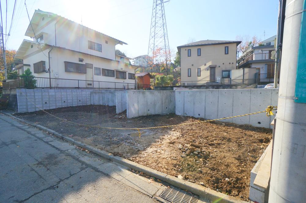 Local appearance photo. 2013 November shooting