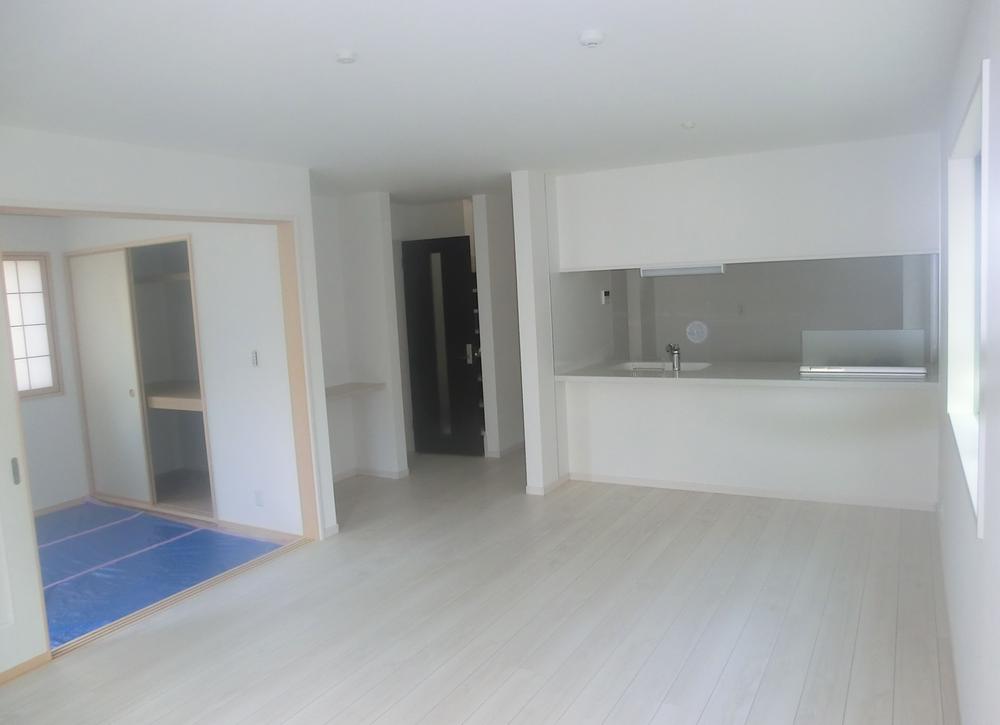 Living. Indoor (12 May 2013) Shooting