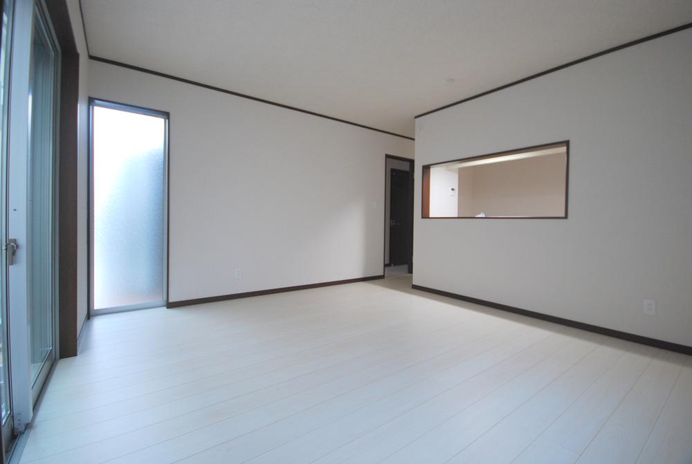 Living. Indoor (September 2013) Shooting