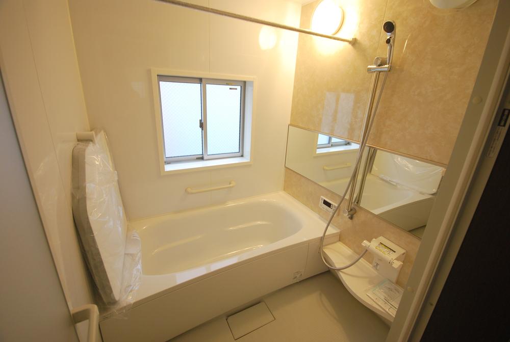 Bathroom. Indoor (September 2013) Shooting