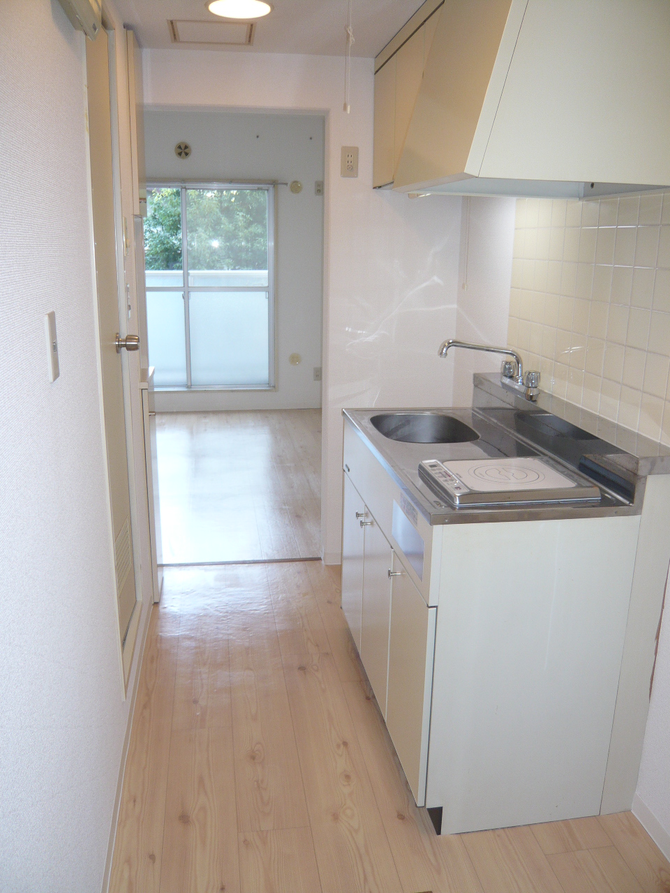 Kitchen. Countertop, With storage Kitchen