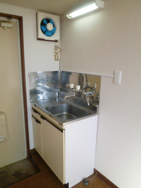 Kitchen. You can put the IH cooking heater