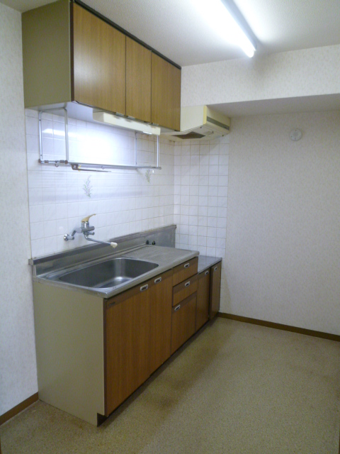 Kitchen. I'm happy city Gasukitchin. 2-neck is a gas stove can be installed