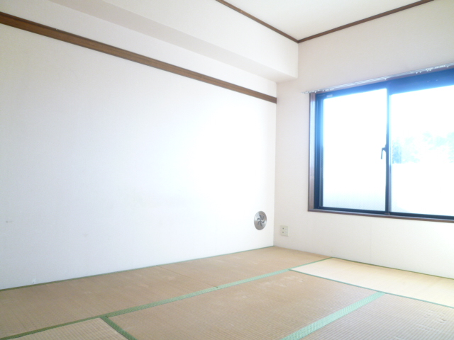 Other room space. Is 6 Pledge of Japanese-style good per sun. Closet There are spacious 1 between the amount