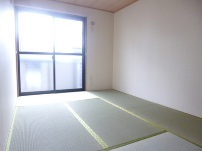 Living and room. 6 Pledge of Japanese-style room