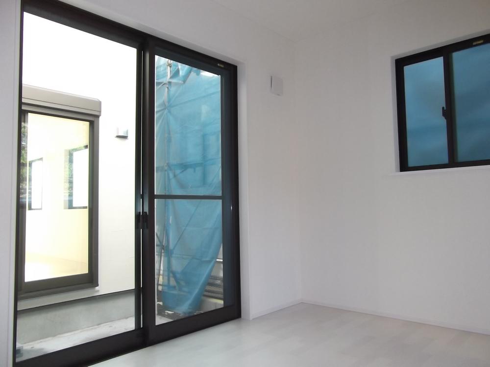 Non-living room. 3 Building Western-style 5.2 Pledge