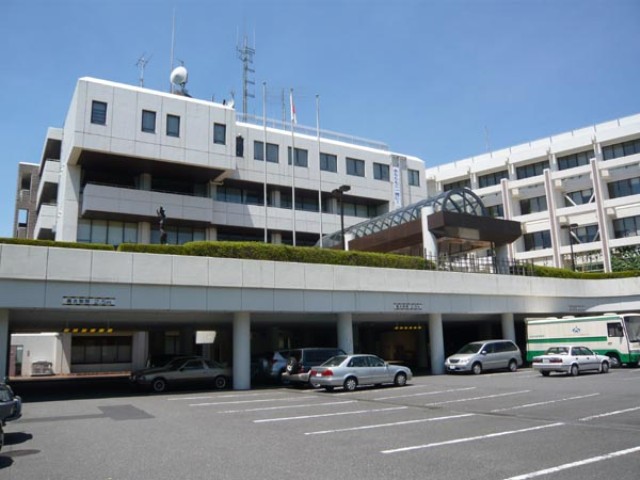 Government office. 160m to Tama City Hall (government office)