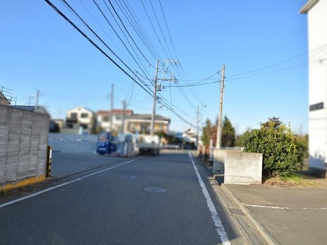 Local photos, including front road. Tama Wada contact road 2013 / 11 / 30 shooting