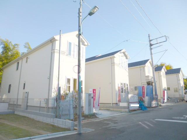 Local appearance photo. It is a beautiful newly built subdivision