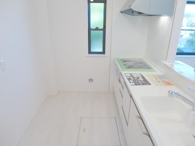 Kitchen. Building 3 kitchen