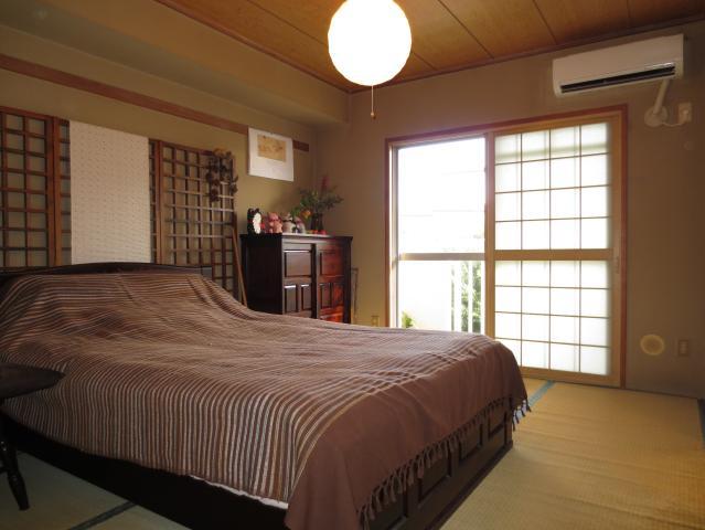 Non-living room. Good south of the Japanese-style of per yang.