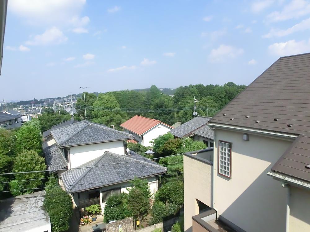 View photos from the dwelling unit. If you finished the ear in familiar Sakuragaoka subdivision within