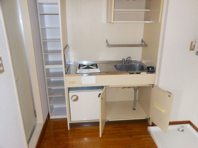 Kitchen. Convenient to cooking Gasukitchin