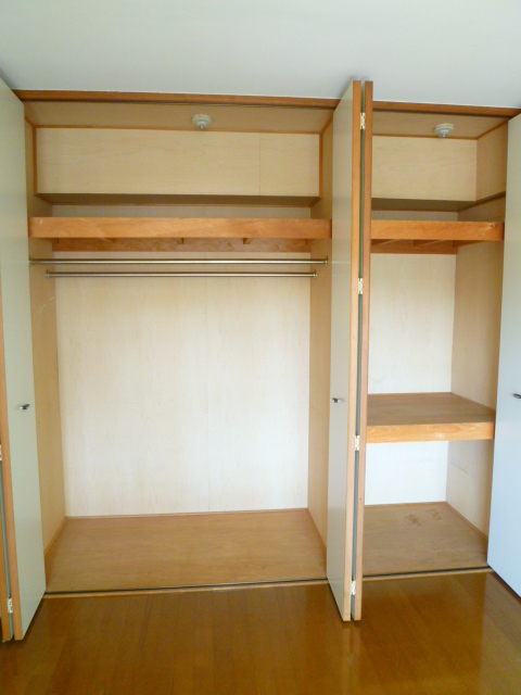 Other Equipment. 6 Pledge is a big closet of Western-style. Thank spacious half between 1