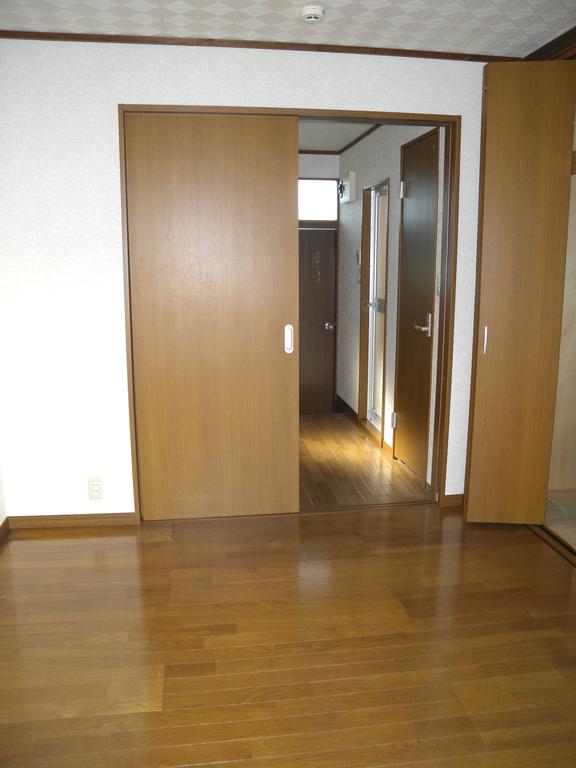 Other room space