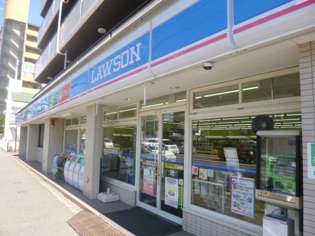 Convenience store. 335m until Lawson (convenience store)