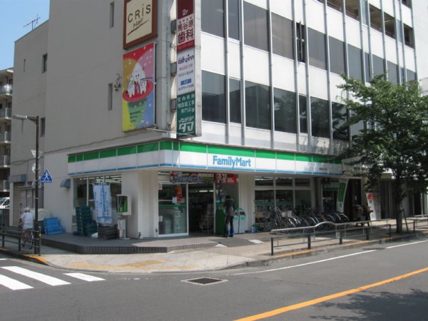 Convenience store. 421m to Family Mart (convenience store)