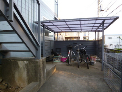 Other common areas. Roofed Bicycle-parking space