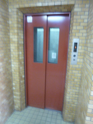 Other common areas. Yes Elevator