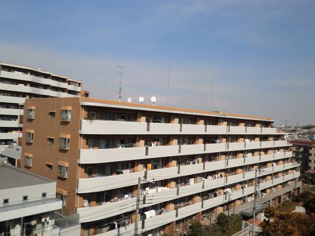 Local appearance photo. top floor, Southeast, Sunshine ・ Good view! ! It is a 5-minute walk station! ! You can use 2 line 2 Station! !